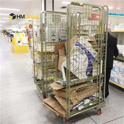 Supermarketin häkkikärry